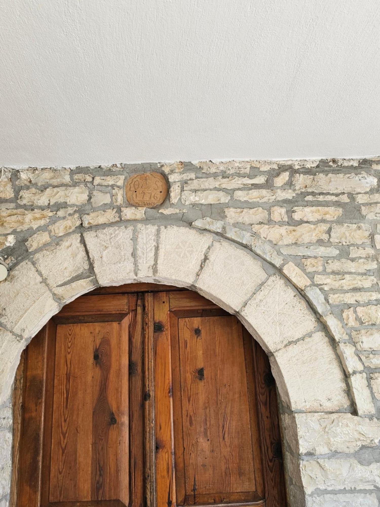 Traditional House Shapllo Gjirokastër 外观 照片